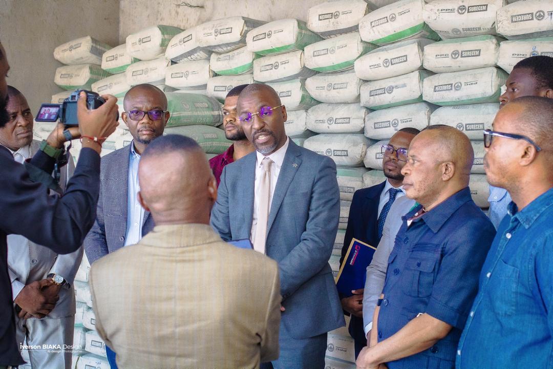 Don de ciment à l'USK